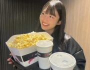 中山夏月姫ちゃんが映画館で食べポップコーンがデカすぎる件